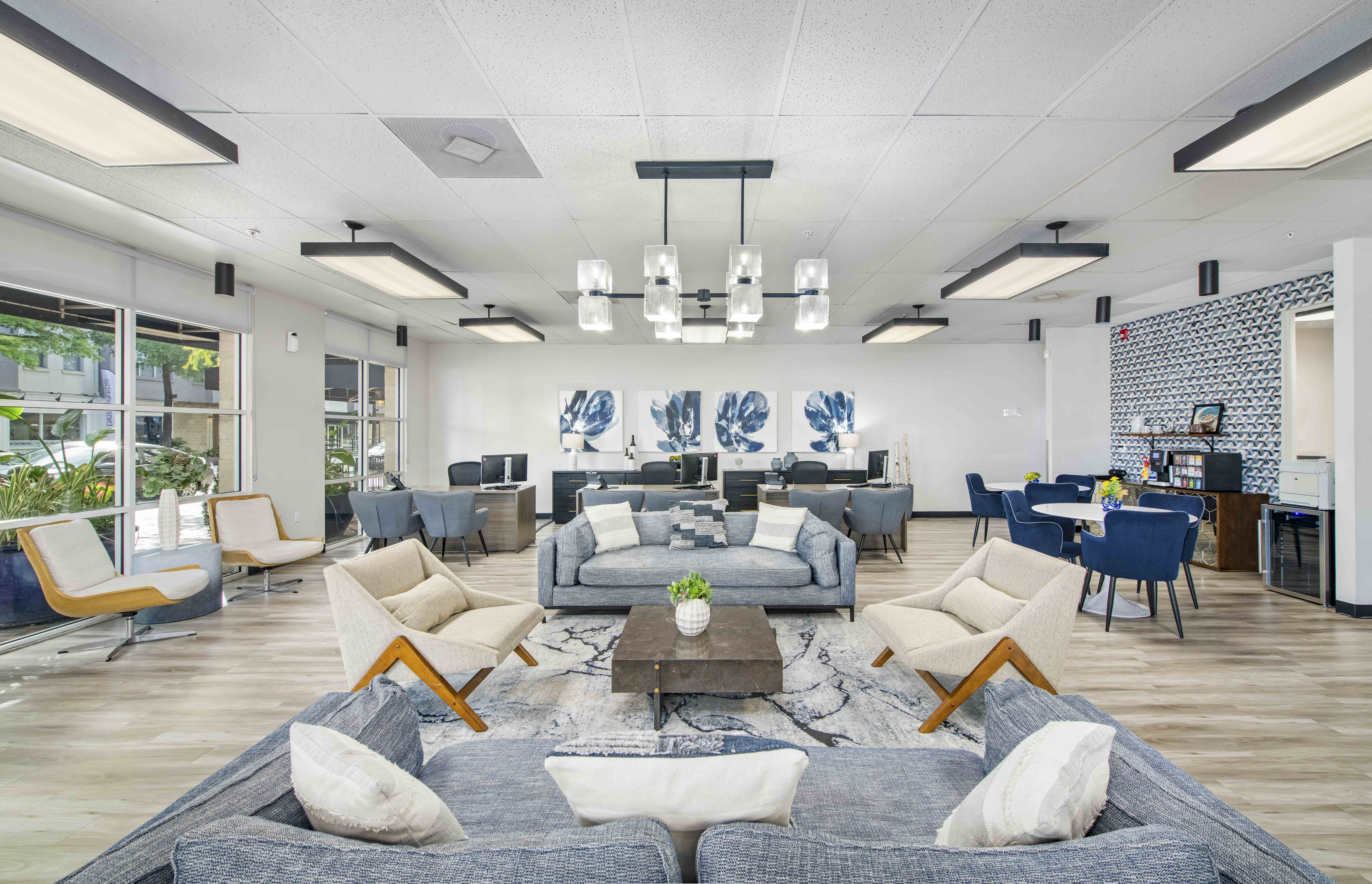 Maa Midtown Square is a similar property to Alta City West located in Houston